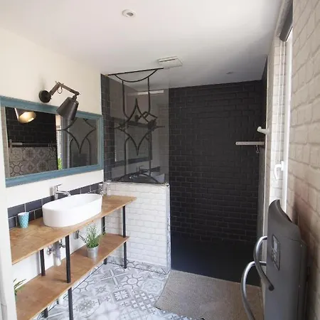 La Cour De Berthe Est アパート コルマール