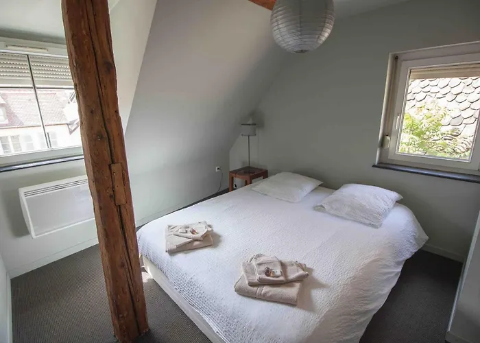 La Cour De Berthe Est *